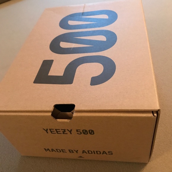 Adidas Yeezy 500 Salt - Picture 4 of 6